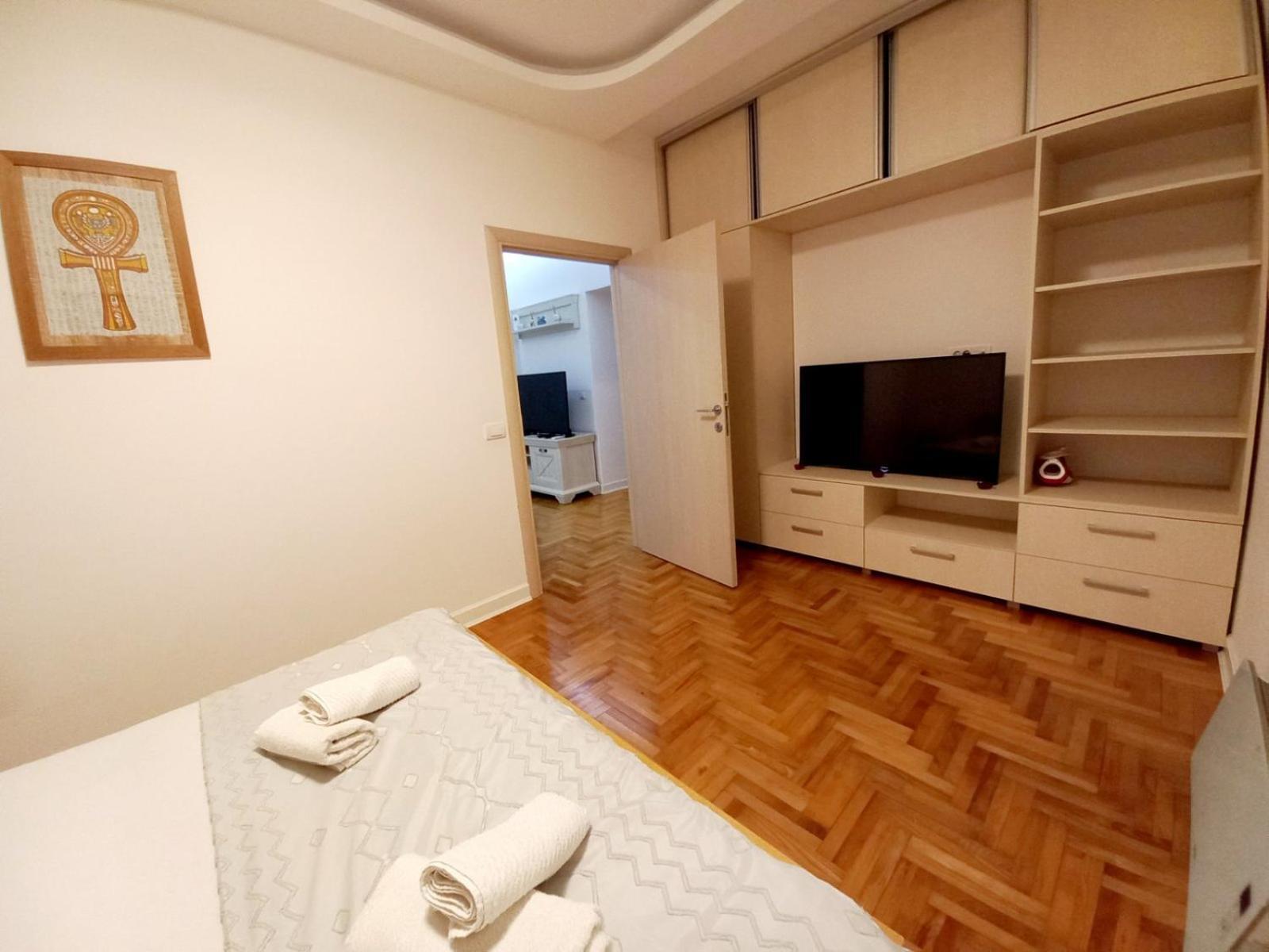 Apartment Alex เบลเกรด ภายนอก รูปภาพ